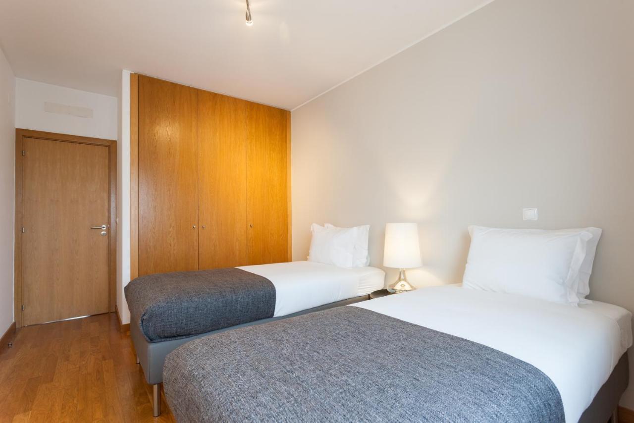 The Residences At Oriente II Lisboa Extérieur photo