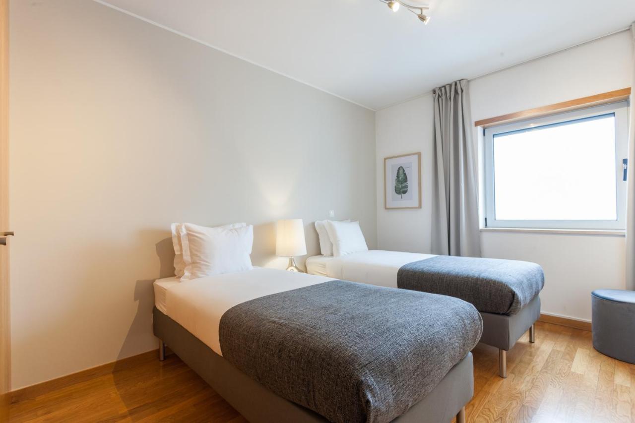 The Residences At Oriente II Lisboa Extérieur photo